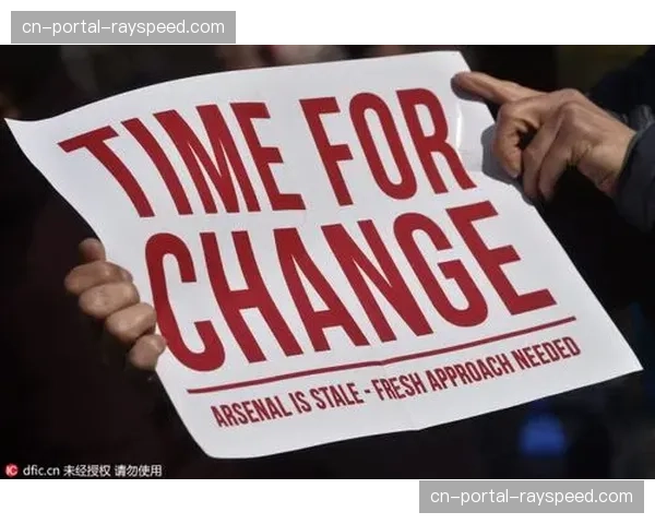 球迷文化：谢菲联球迷创作“压迫之歌”，在社交媒体广泛流传