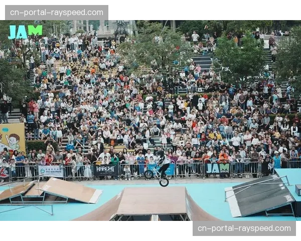 法国传奇阿莱克斯·朱梅林91.33分夺得2025年UCI BMX自由式平地花式世界杯冠军