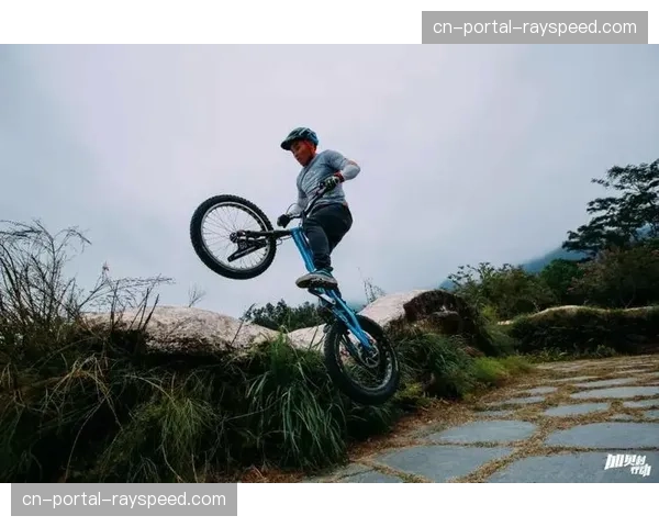 蒙扎升级训练场定位球练习区域，投资青训体系建设